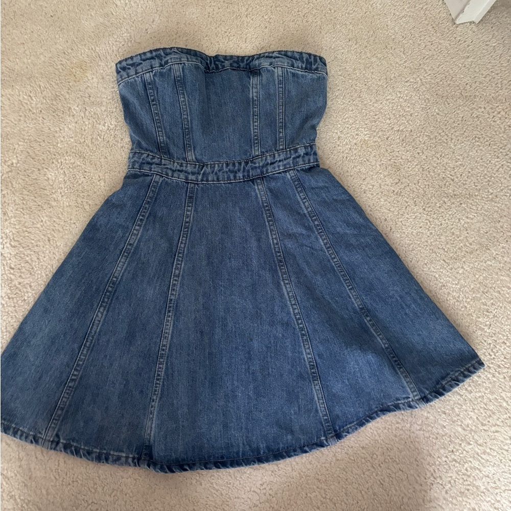 Lulus strapless denim dress